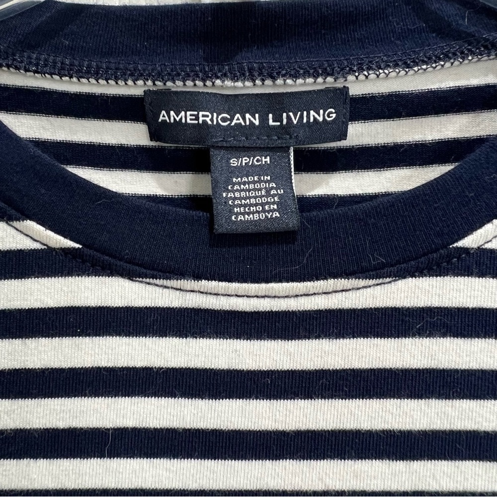 American Living Navy & White Stripe Long Sleeve Top Size Small - Picture 4 of 5